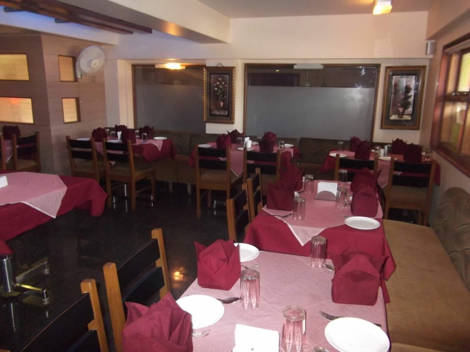 Hotel Ravikant Pune Zewnętrze zdjęcie